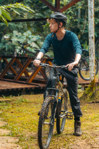 Amazon jungle lodge adventure in Tambopata