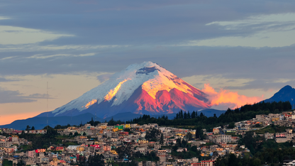 Hike Ecuador’s avenue of volcanoes – 8-day trek