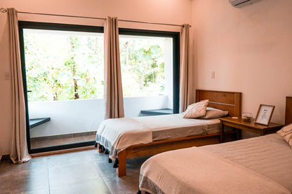 Surf and Yoga Camp in Costa Rica – 8 Days